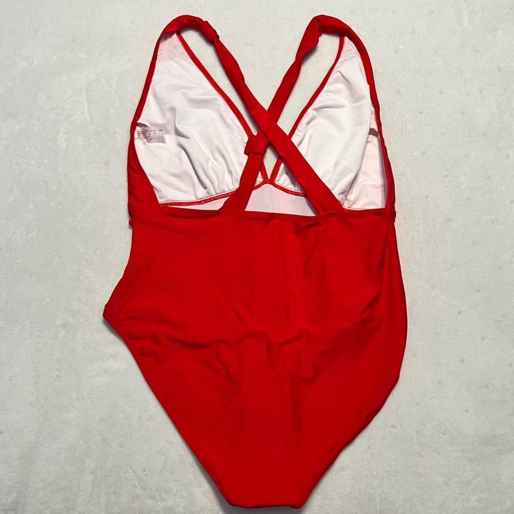 One Piece Bikini - Picture 2 of 3